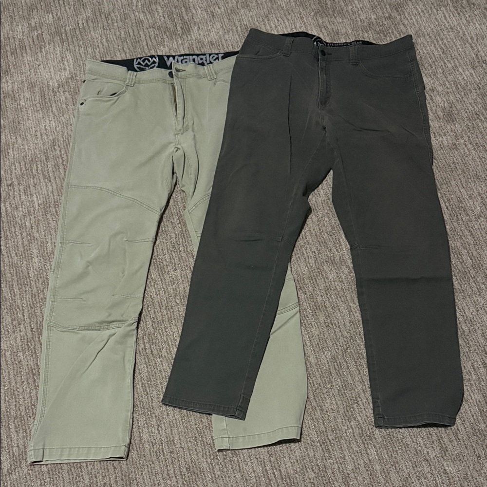 Wrangler Men's Chinos - Sage and Dark Green